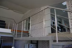 Поручень из нержавеющей стали ПОН-18
